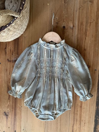 JE623｜(66cm-90cm) 復古立領花邊包屁衣11