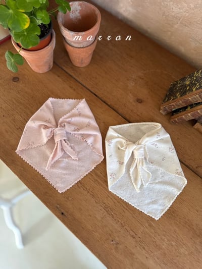 Marron45｜(free) 蕾絲小標刺繡圍巾3