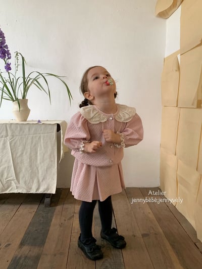 JE551｜(73-100cm) 蕾絲花邊領壓紋套裝20