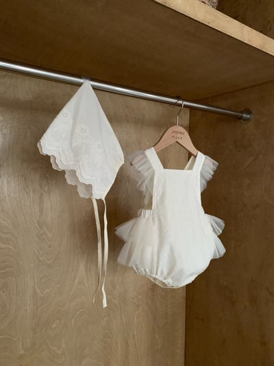 JE53｜(66-90cm) 繡花薄紗吊帶包屁衣2