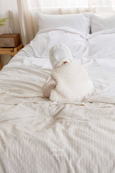 M-KIDS18｜(55-85cm) 2色蕾絲花邊針織綁帶帽4