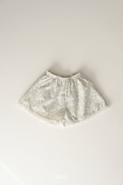 ROA10｜(6m-18m) 2色浪漫蕾絲滾邊短褲14