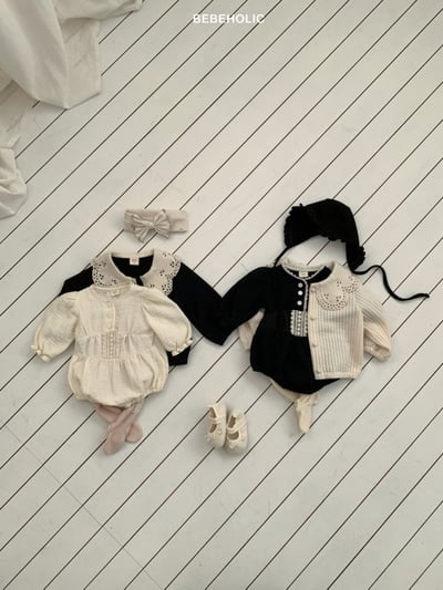 Bebe holic42｜(3m-18m) 蕾絲滾邊設計包屁衣8