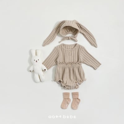 Oottbebe04｜(0m-12m) 壓紋捲邊套裝9