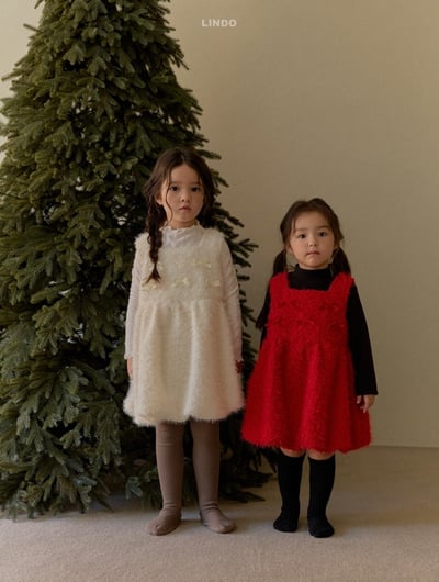 Lindo53｜(80cm-125cm) 壓紋小花朵捲邊上衣8