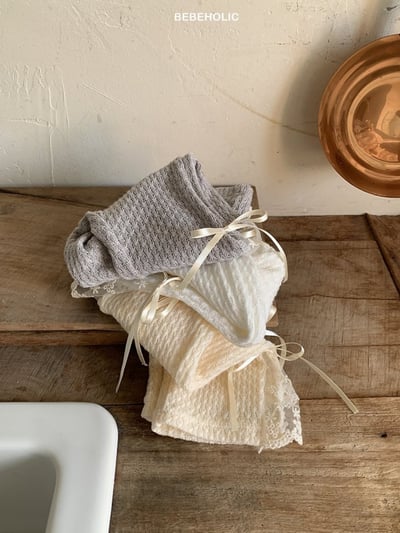 Bebe holic04｜(3m-18m) 百合花邊褲6