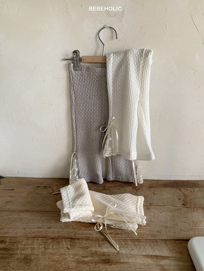 Bebe holic04｜(3m-18m) 百合花邊褲5