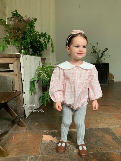 JE525｜(66-90cm) 粉嫩蝴蝶結格紋包屁衣10