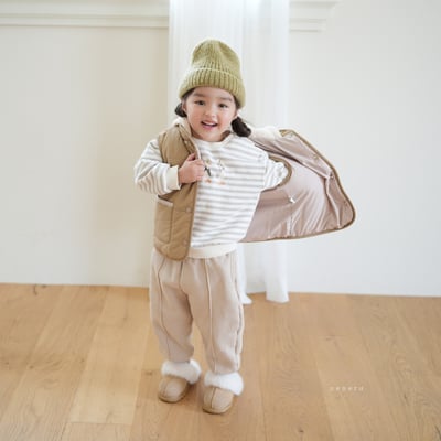 neneru35｜(85cm-125cm) 1色絎縫口袋連帽背心9