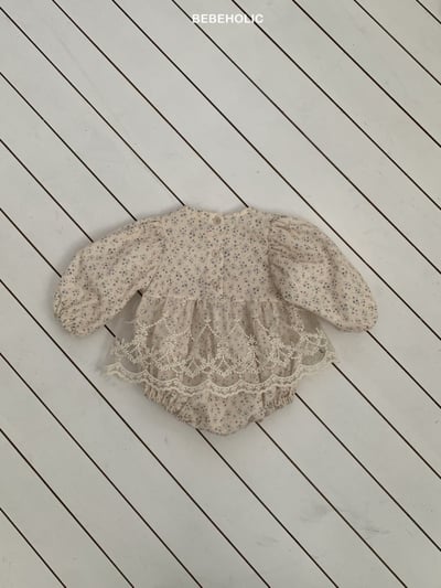 Bebe holic44｜(3m-18m) 碎花蕾絲裙包屁衣13