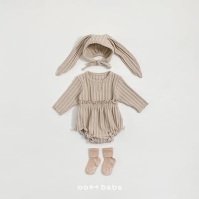 Oottbebe03｜(0m-12m) 壓紋兔耳綁帶帽12