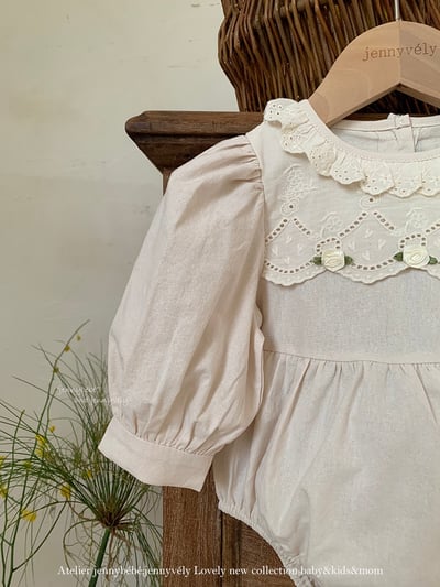 JE474｜(66-90cm) 蕾絲刺繡包屁衣2