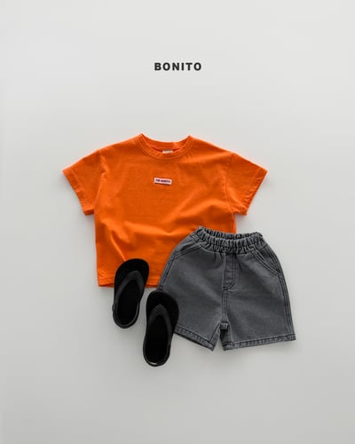 Bonito48｜(75cm-125cm) 5色小標貼圓領上衣8