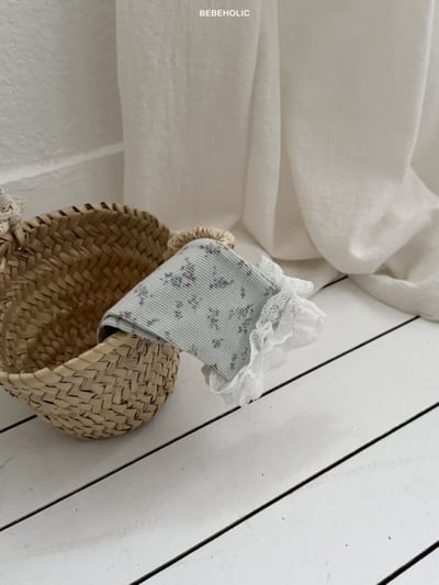 Bebe holic12｜(3m-18m) 玫瑰碎花蕾絲無根襪9