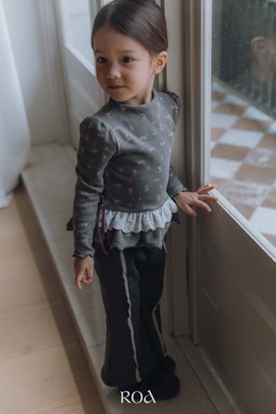 ROA23｜(80cm-120cm) 2色蕾絲線條喇叭褲17