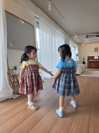 Color18｜(75-115cm) 素面捲邊上衣2