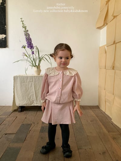 JE551｜(73-100cm) 蕾絲花邊領壓紋套裝2