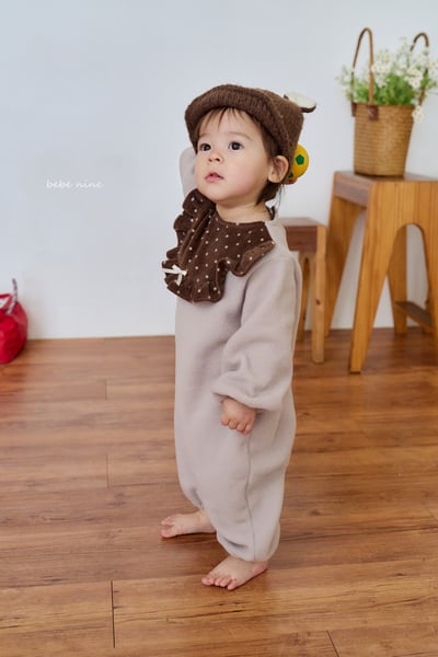 bebe nine04 (55cm-75cm) 2色磨毛荷葉圍兜設計連身衣6