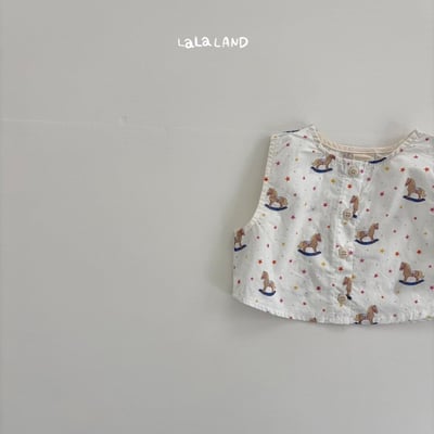 lala land20｜(3m-18m) 2色滿版小木馬背心21