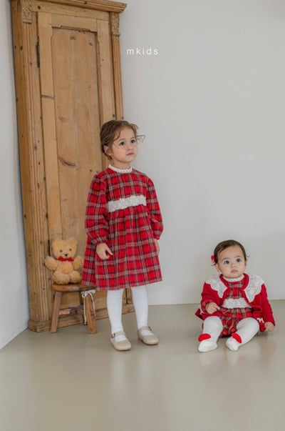 M-KIDS25｜(65-115cm) 1色聖誕格紋洋裝12