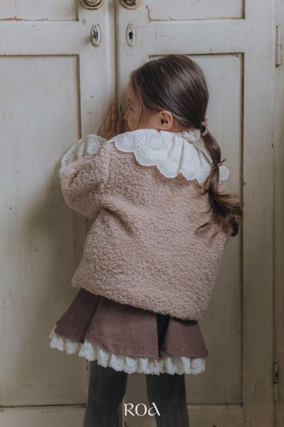 ROA04｜(80cm-120cm) 2色蕾絲領袖邊絨毛外套5