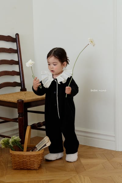 bebe nine52 (55cm-85cm) 2色荷葉翻領滾邊連身衣2