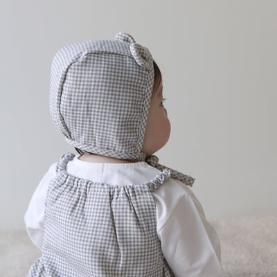 LEMONADE01｜(55cm-85cm) 2色格紋肩帶包屁衣含小熊帽子9