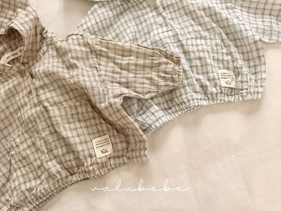 Valubebe 09｜(65-90cm) 格子連帽口袋衣6