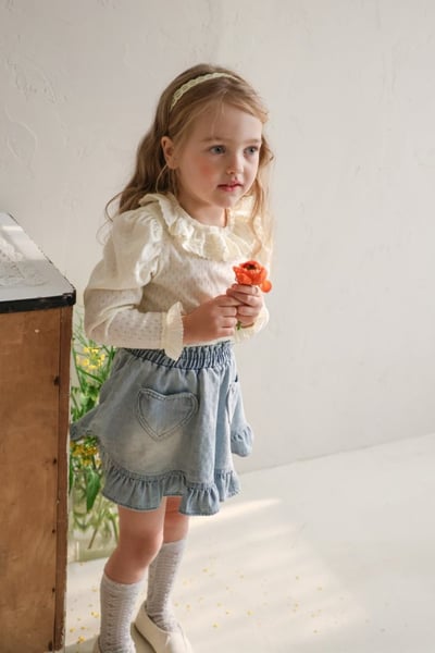 FLO38｜(75-140) 2色法式蕾絲領袖口上衣11