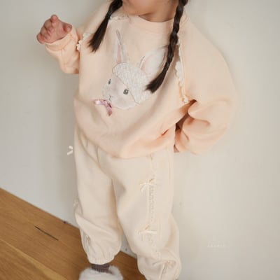 neneru25｜(70cm-125cm) 2色蕾絲小兔印花休閒上衣1