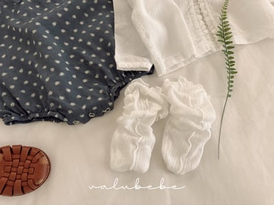 Valubebe 87｜(Free) 木耳邊抓皺襪7