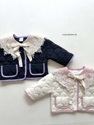 Bloom.b02｜(0m-24m) 蕾絲披風領圍3