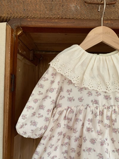 JE611｜(66cm-90cm) 蕾絲荷葉領碎花包屁衣3