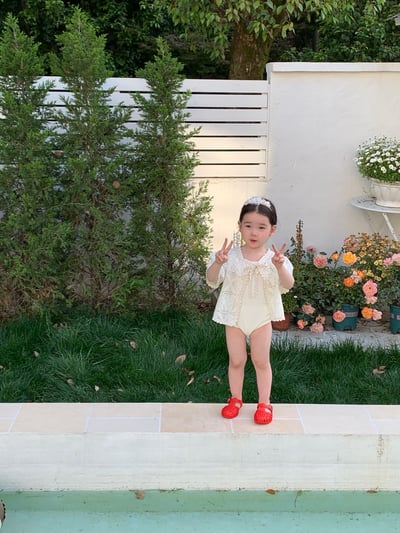 JE29｜(73-130cm) 蕾絲花邊防曬50+泳衣-無袖16