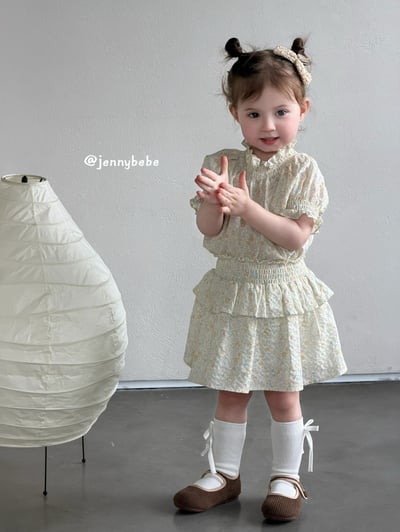 JE715｜(80-110cm) 小碎花縮口袖套裝5