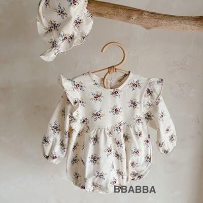 BBABBA09｜(60cm-83cm-mom) 1色碎花荷葉袖包屁衣含帽子8