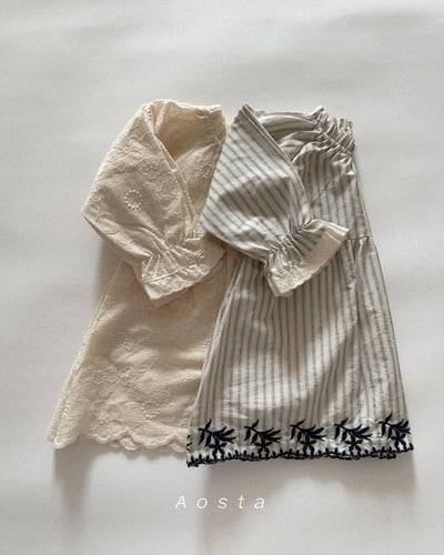 AOSTA30｜(6m-5y) 花卉壓紋/條紋洋裝19