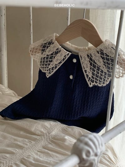 Bebe holic39｜(3m-18m) 蕾絲格領無袖上衣9