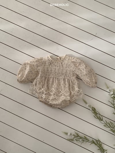 Bebe holic44｜(3m-18m) 碎花蕾絲裙包屁衣15
