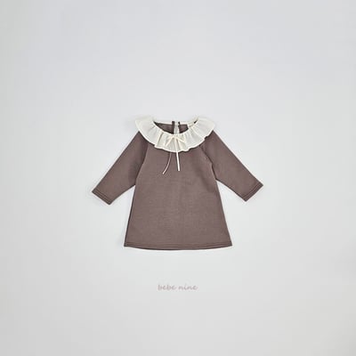 bebe nine33 (65cm-115cm) 3色荷葉摺邊洋裝12