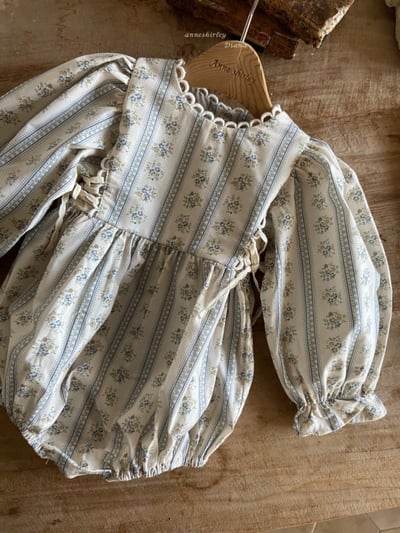 Anne Shirley13｜(3m-22m) 1色春日花卉滾邊包屁衣8