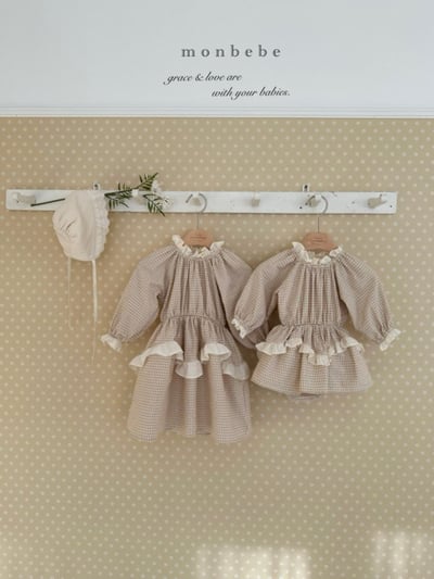 MONBEBE39｜(3m-24m) 格紋蕾絲滾邊洋裝包屁衣5