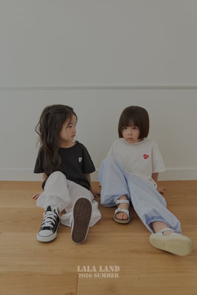 lala land58｜(75-120cm) 4色經典LOGO愛心上衣7