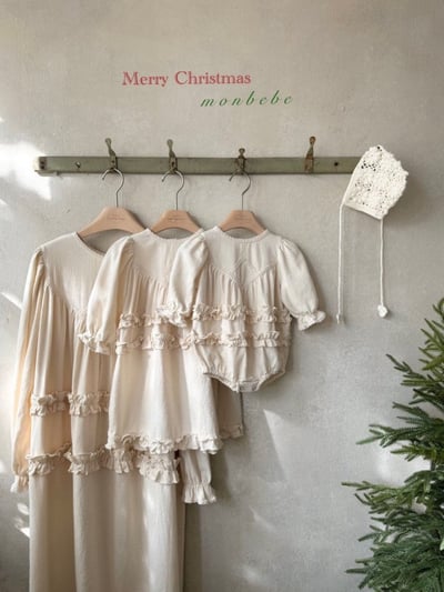 MONBEBE44｜(3m-24m) 優雅荷葉花邊包屁衣4