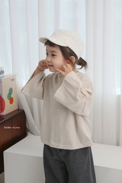 bebe nine08  (65-115) 2色條紋喇叭袖上衣1