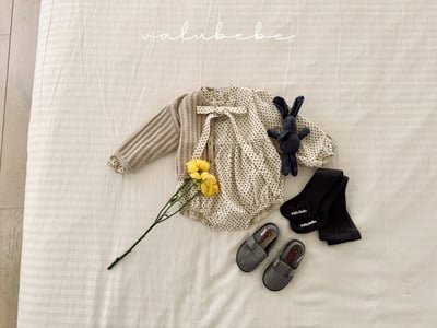 Valubebe42｜(65-80) 印花蝴蝶緞帶包屁衣7