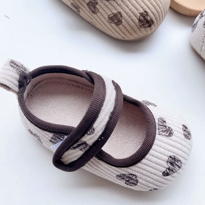 愛心毛絨線墊學步鞋4