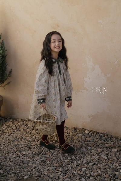OREN08｜(85-120cm) 刺繡碎花撞色洋裝4