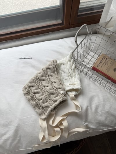 Bloom.b31｜(0m-24m) 麻花針織精靈綁帶帽10