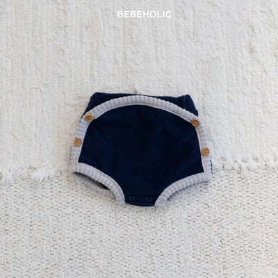 Bebe holic40｜(3m-18m) 滾邊鈕扣包屁褲12